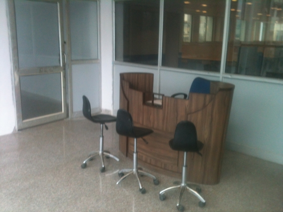 Commercial office in noida
