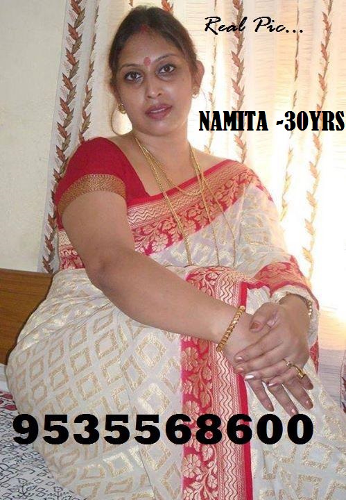 Independent real mallu housewife namitha in Bangalore photo