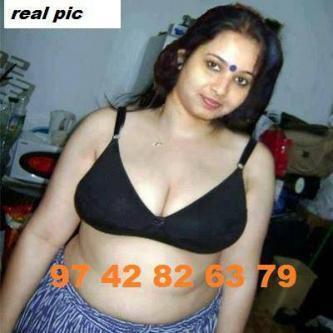 I am independent mallu housewife stying alone looking 4 hot guy