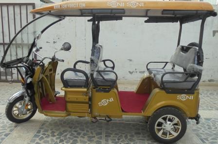 Pictures of Electric  auto cargo e rickshaw 11