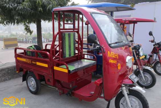Pictures of Electric  auto cargo e rickshaw 5