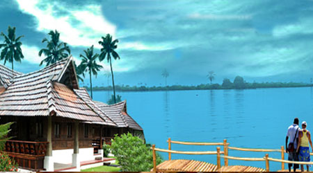 Kerala 3 star for 3 days weekend and kerala - munnar ...